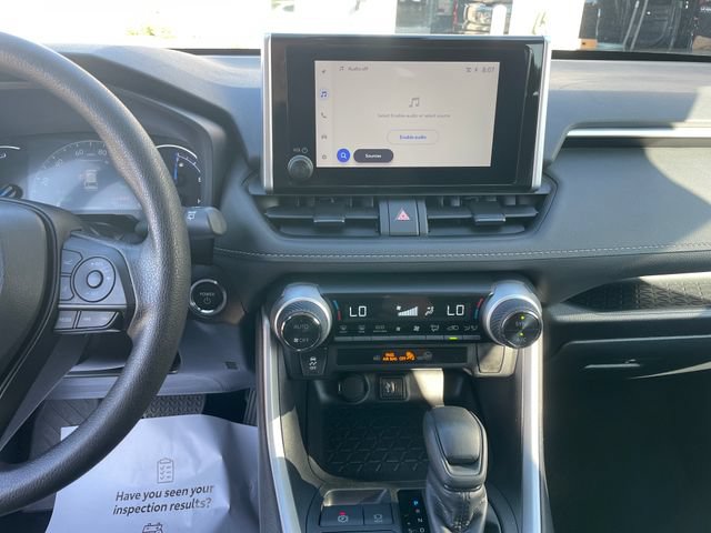 Used 2025 Toyota RAV4 XLE AWD/4WD image 19