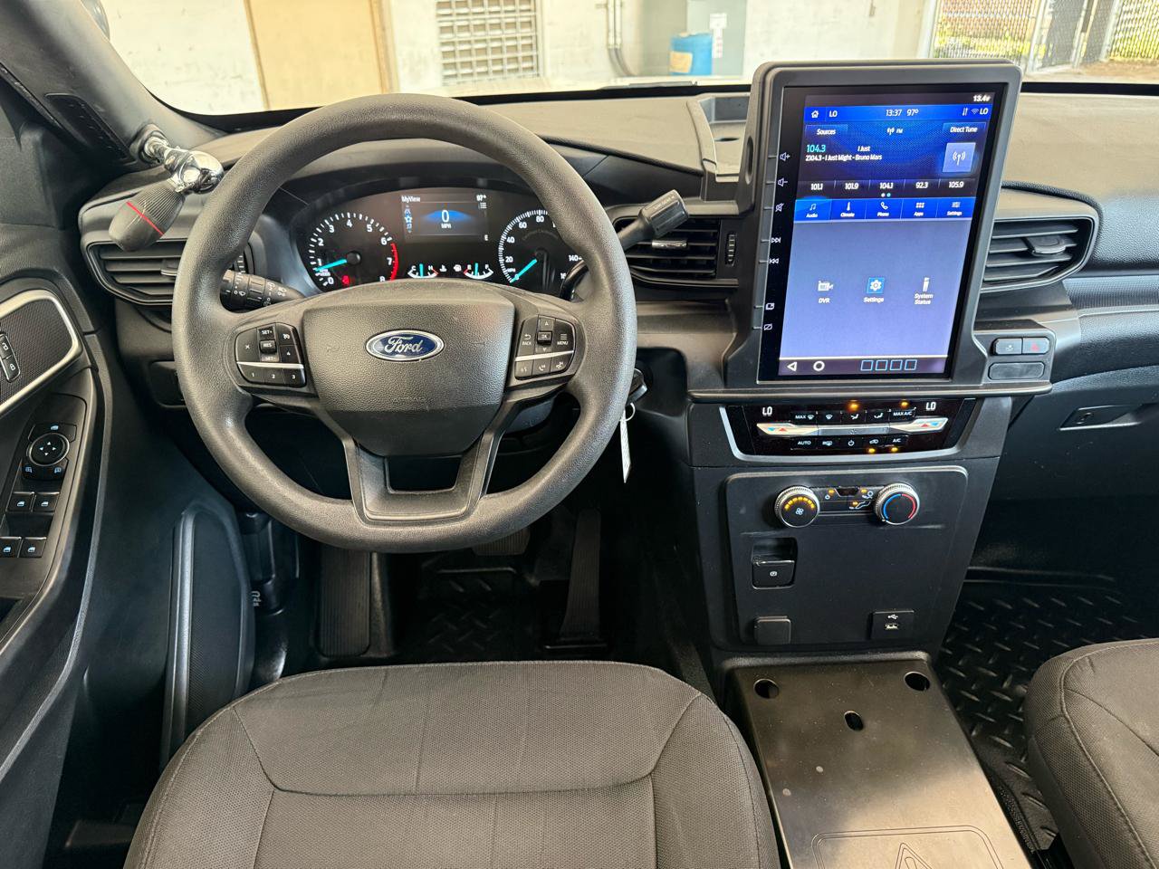 Used 2022 Ford Explorer 4WD Police Interceptor image 2