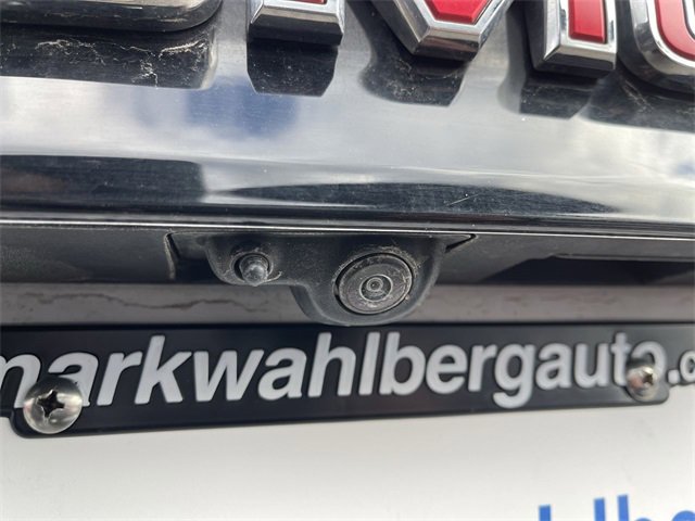 Used 2025 GMC Acadia Elevation image 8