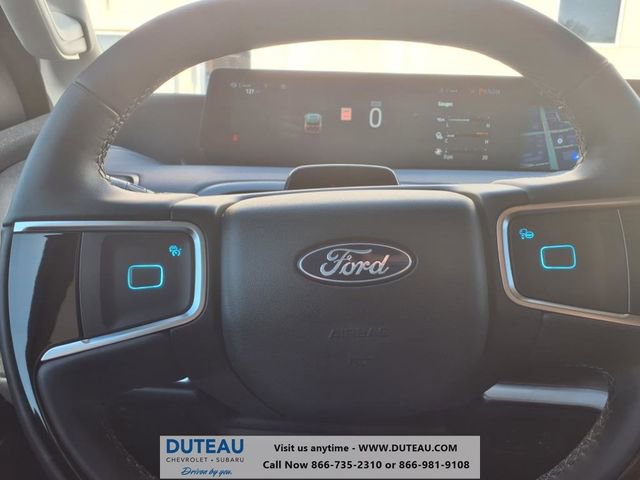 Used 2025 Ford Expedition Platinum w/ Driver's Package image 23