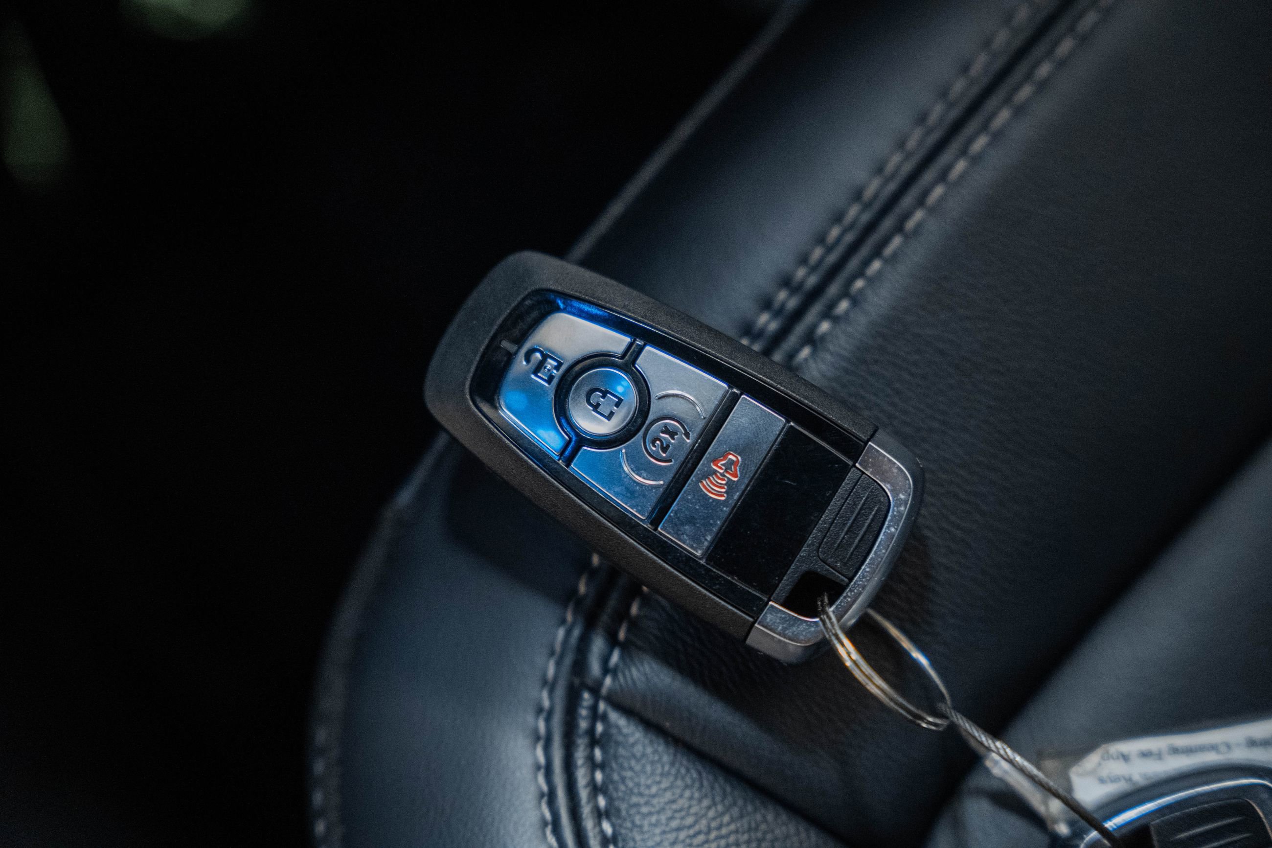 Used 2025 Ford Bronco Outer Banks image 48