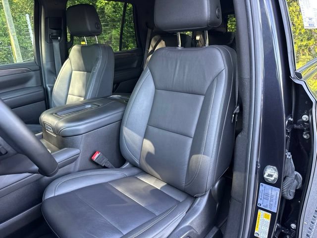 Used 2024 Chevrolet Tahoe Z71 w/ Luxury Package AWD/4WD image 10