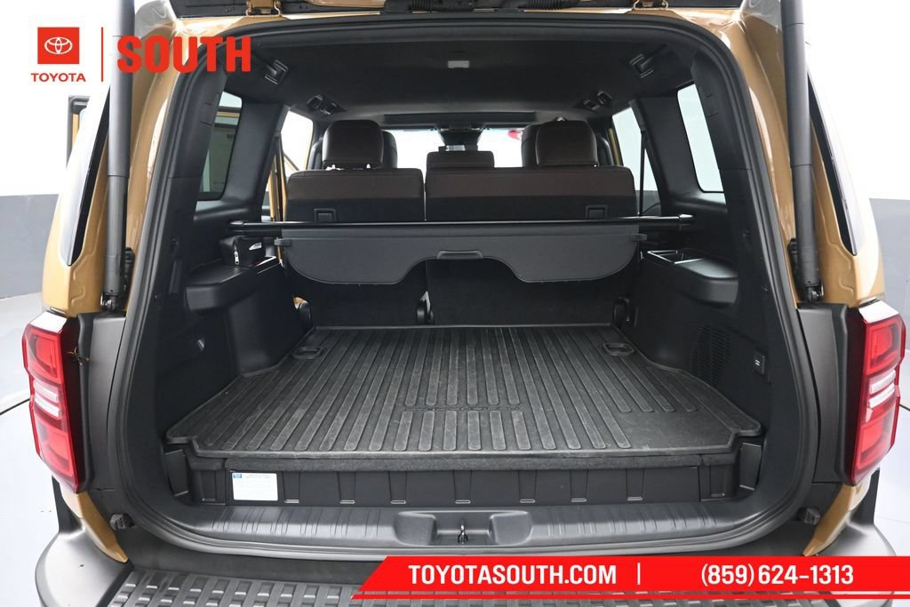 Used 2025 Toyota Land Cruiser w/ Premium Package AWD/4WD image 32