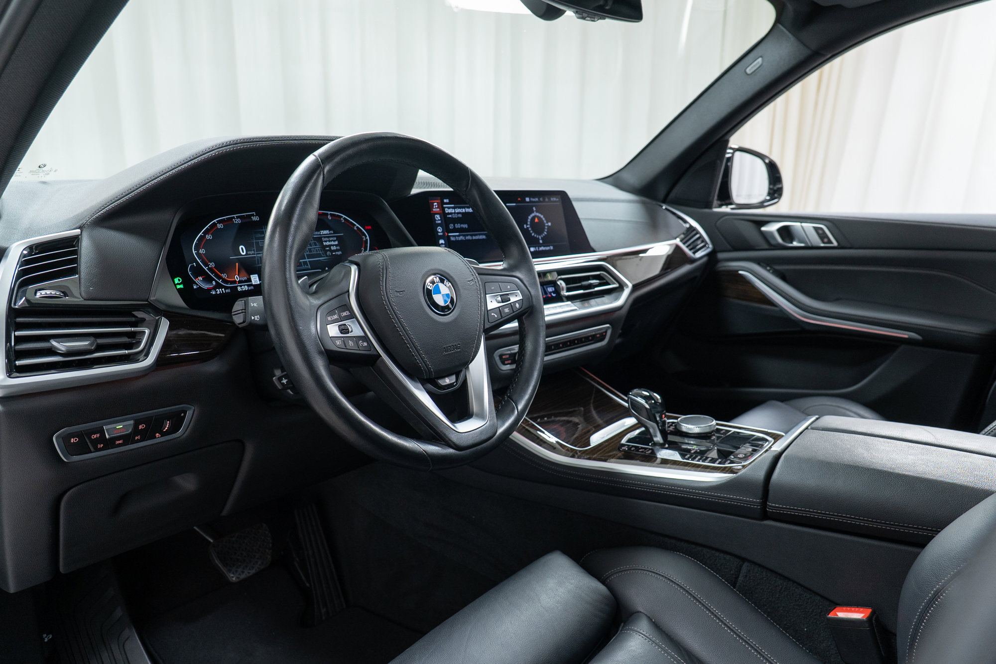 Used 2020 BMW X5 xDrive40i w/ Convenience Package image 12