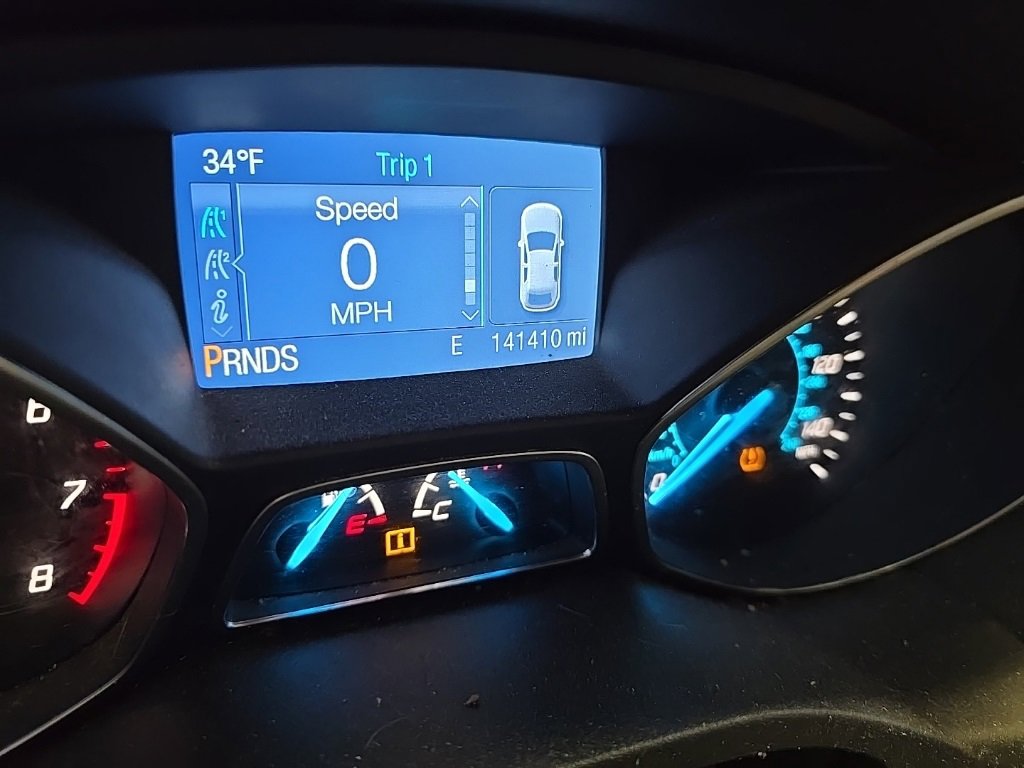 Used 2015 Ford Escape SE image 5