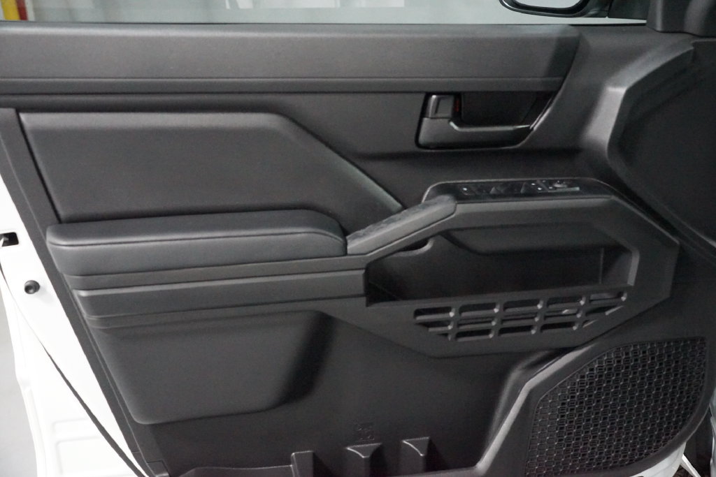 Used 2026 Toyota Tacoma SR RWD image 28