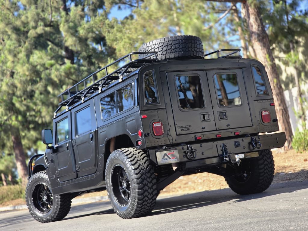 Used 2000 HUMMER H1 4-Door Wagon AWD/4WD image 2