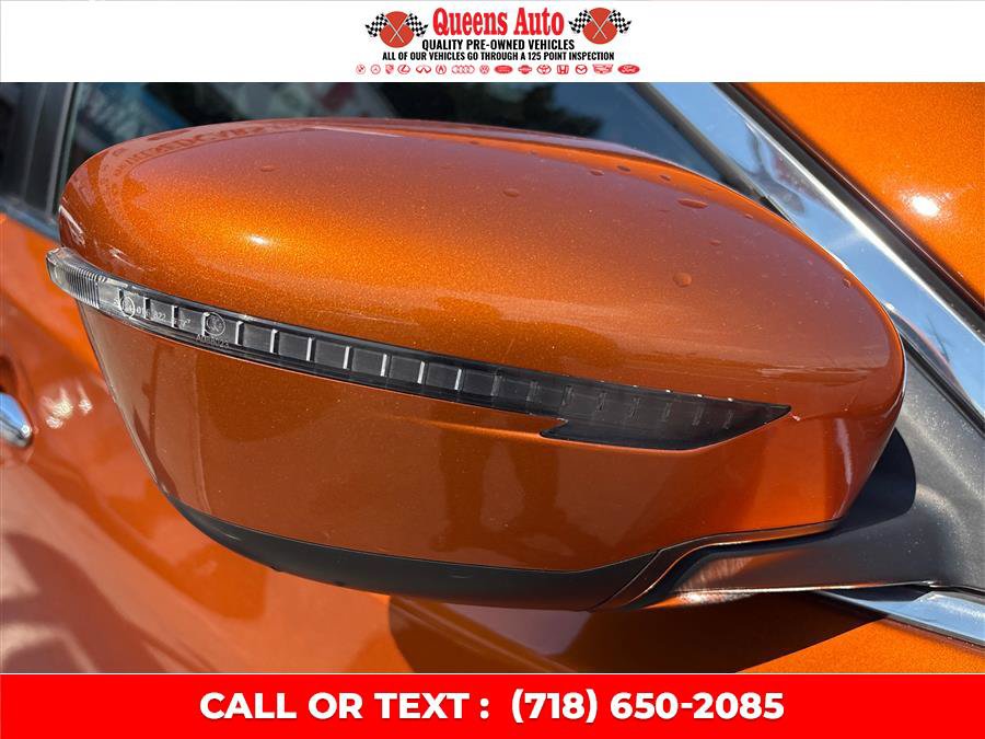 Used 2018 Nissan Rogue SV AWD/4WD image 31