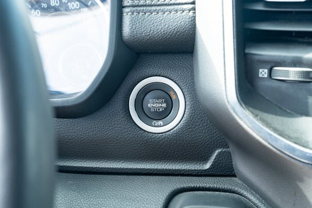 Used 2025 RAM 1500 Laramie AWD/4WD image 24