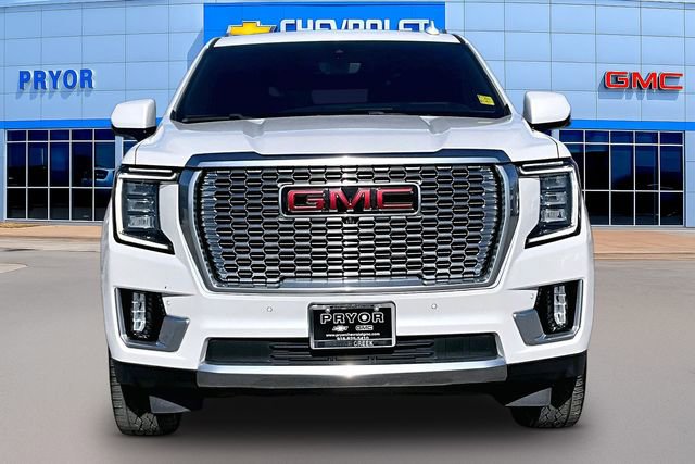 Used 2021 GMC Yukon XL Denali w/ Denali Ultimate Package image 2