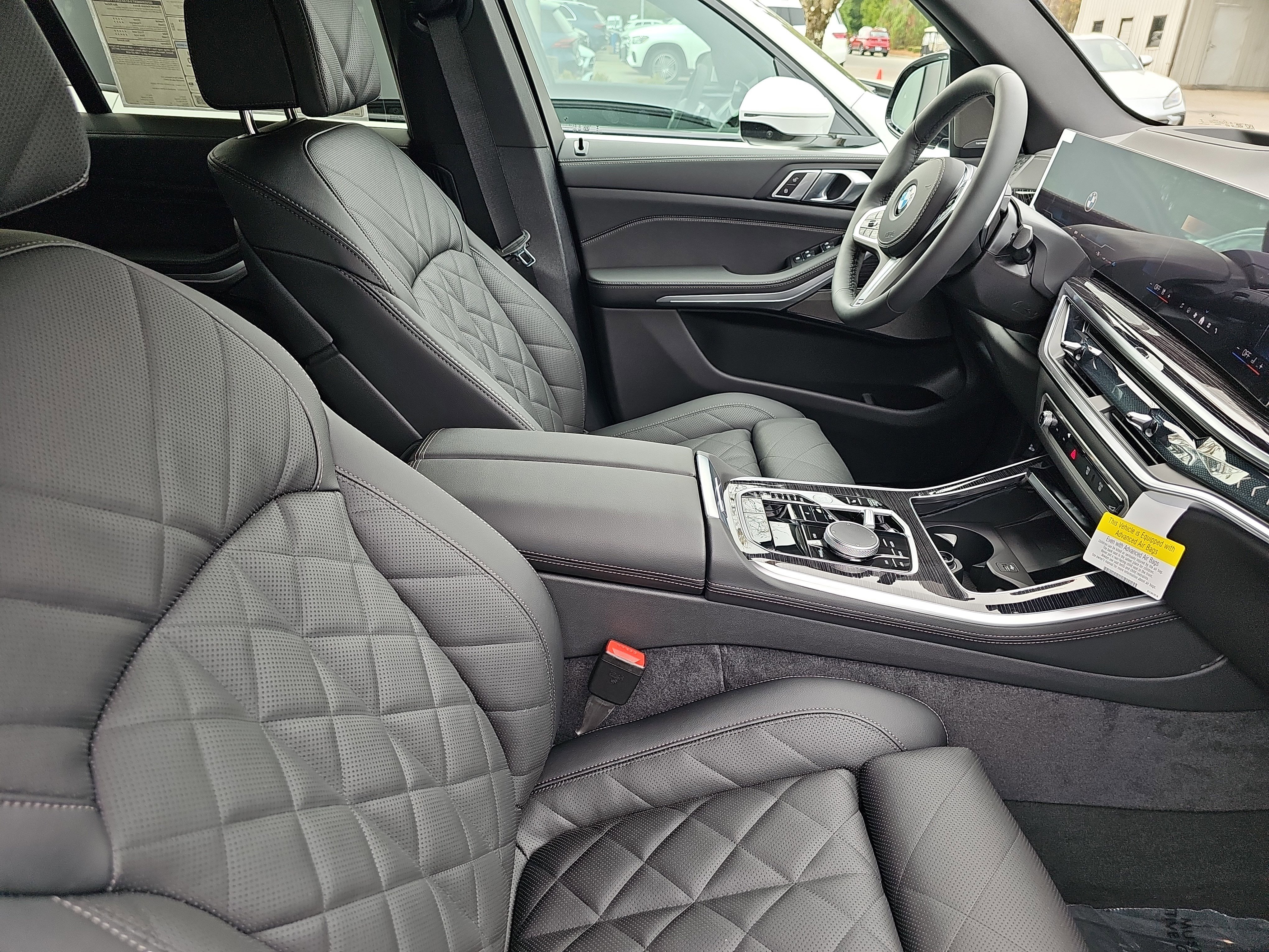 New 2026 BMW X5 xDrive40i w/ M Sport Package AWD/4WD image 10