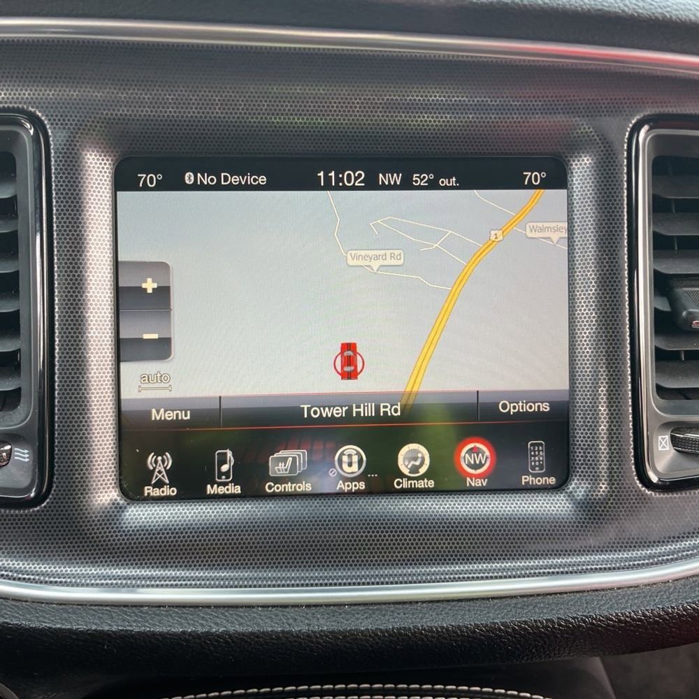 Used 2016 Dodge Challenger SRT w/ Technology Group image 11