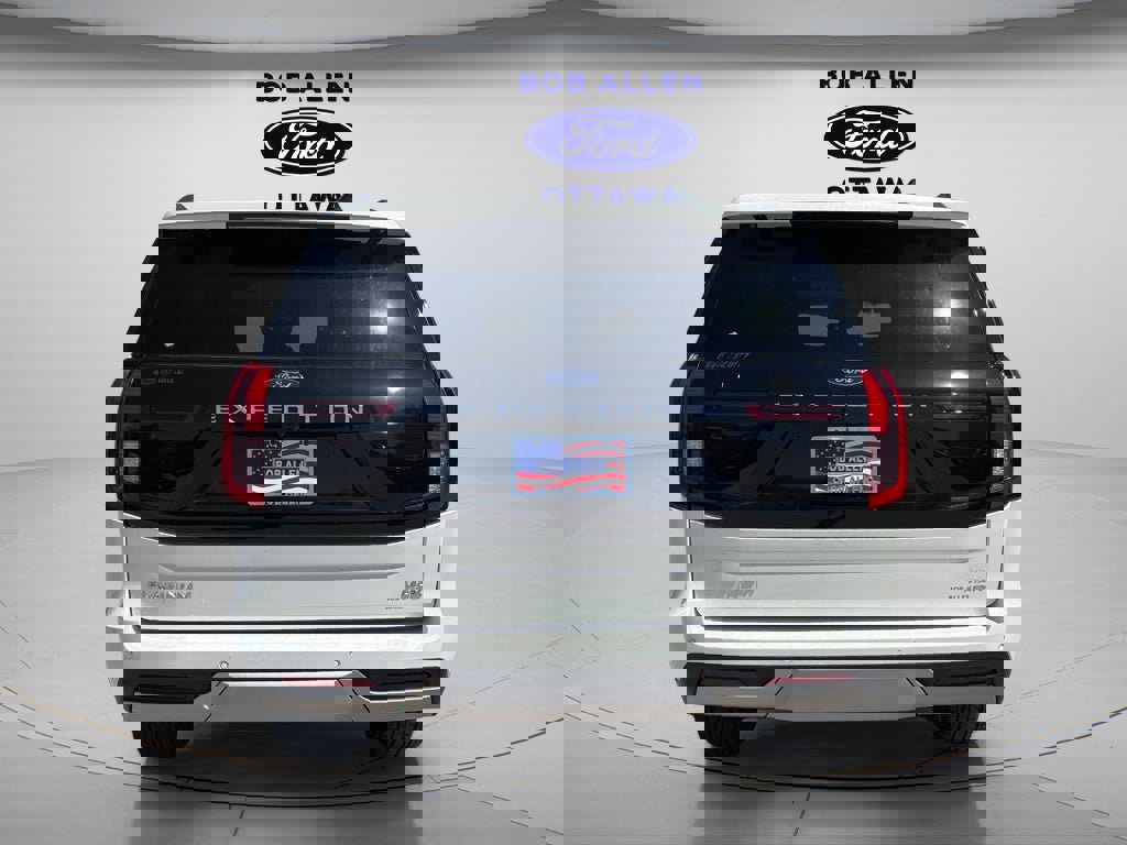 Used 2025 Ford Expedition Max Platinum w/ Driver's Package AWD/4WD image 8