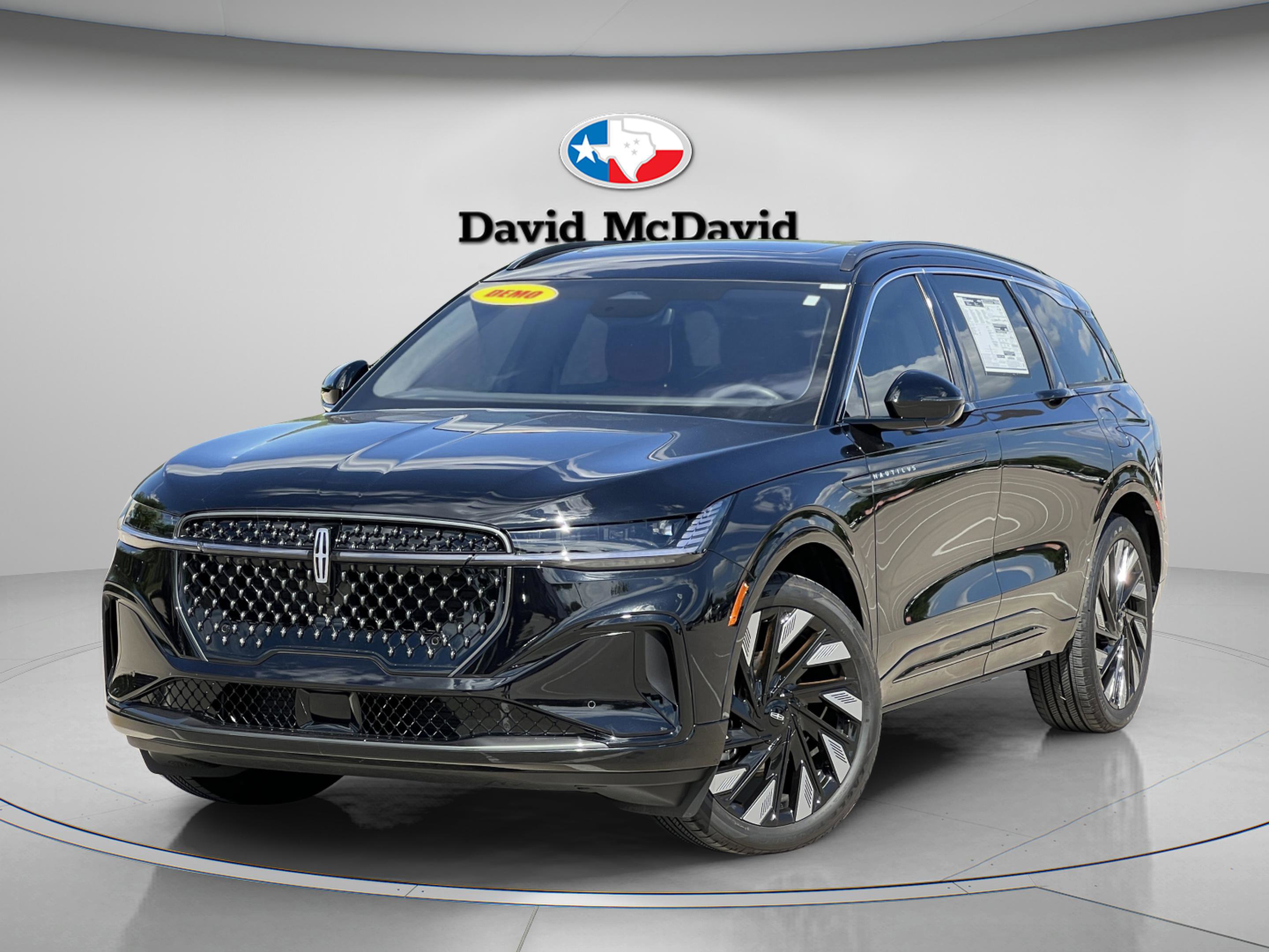 New 2025 Lincoln Nautilus Black Label w/ Jet Appearance Package image 1