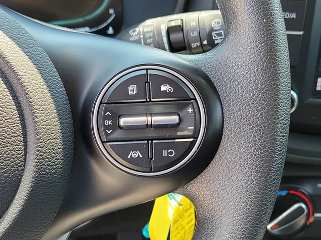 Used 2024 Kia Soul LX w/ Option Group 015 FWD image 10