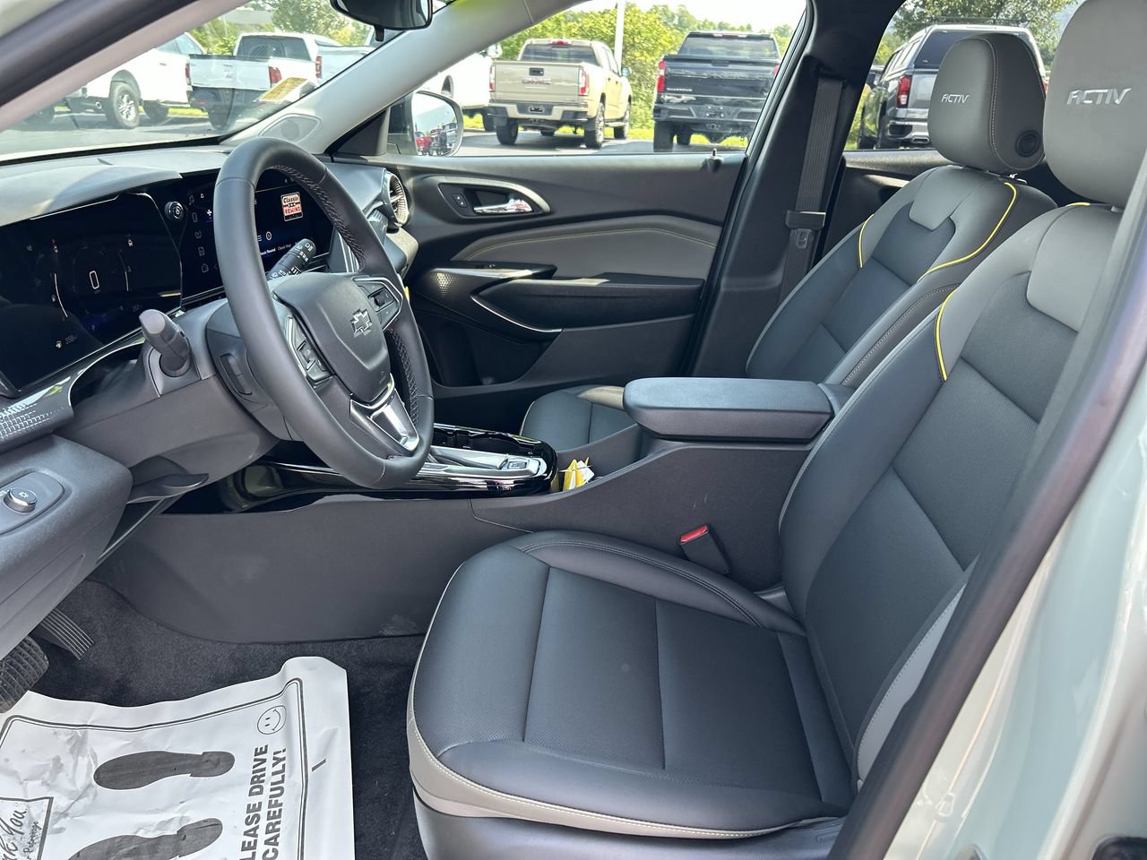 New 2026 Chevrolet Trax ACTIV w/ Driver Confidence Package FWD image 21