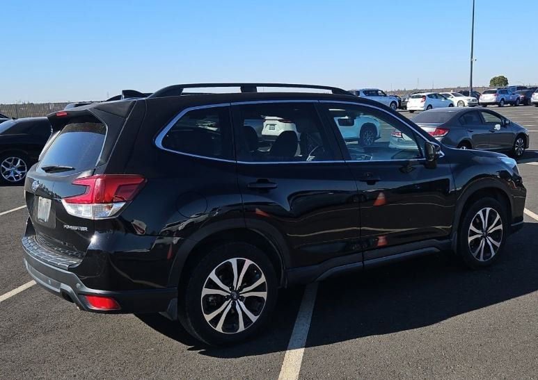 Used 2019 Subaru Forester Limited w/ Popular Package #3 image 8