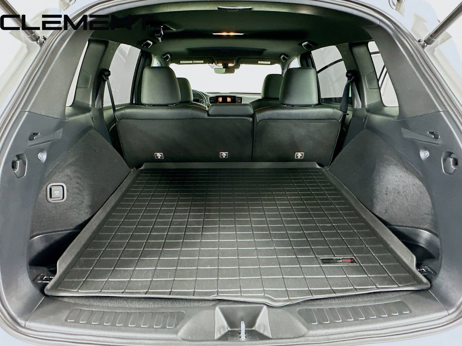 Used 2023 Honda Passport EX-L image 11