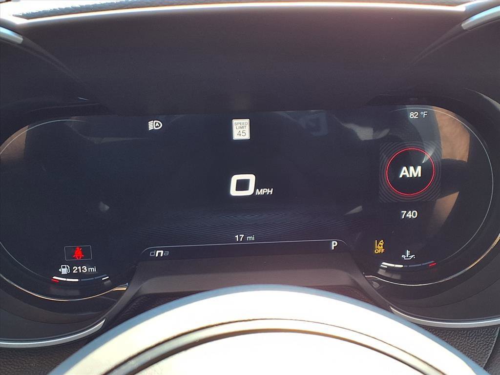 New 2025 Alfa Romeo Giulia w/ Veloce Package Rwd image 13