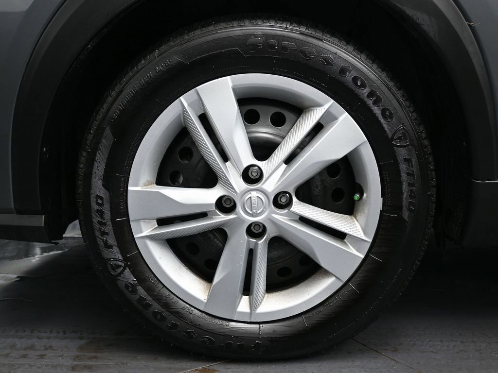 Used 2025 Nissan Kicks Play S image 11