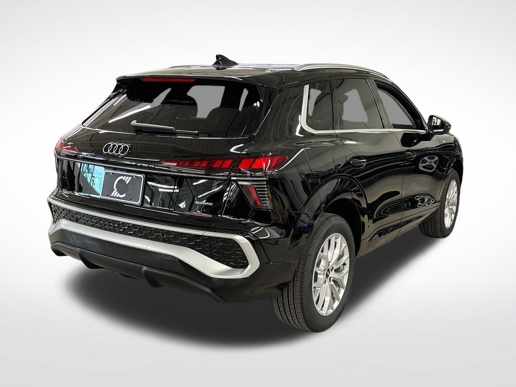 New 2026 Audi Q3 quattro 2.0T AWD/4WD image 5