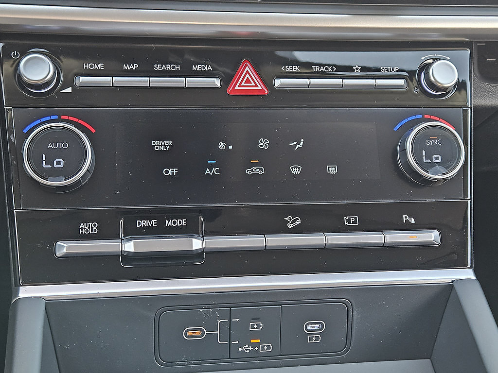 New 2026 Hyundai Santa Fe SE FWD image 19