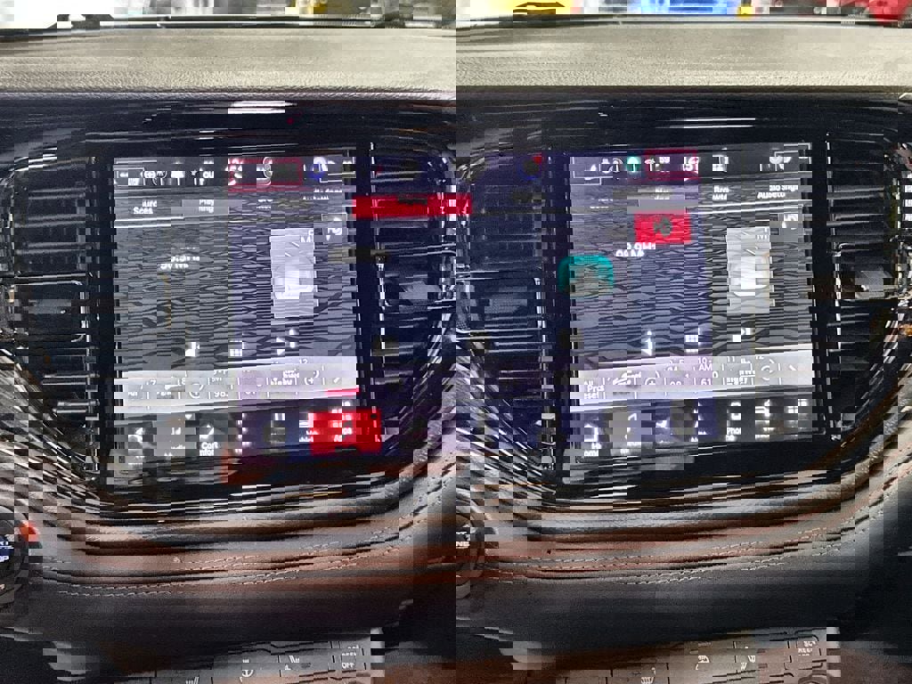 Used 2025 Dodge Durango GT image 19