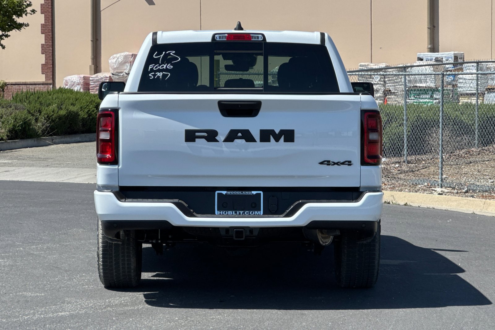 New 2026 RAM 1500 Express AWD/4WD image 4