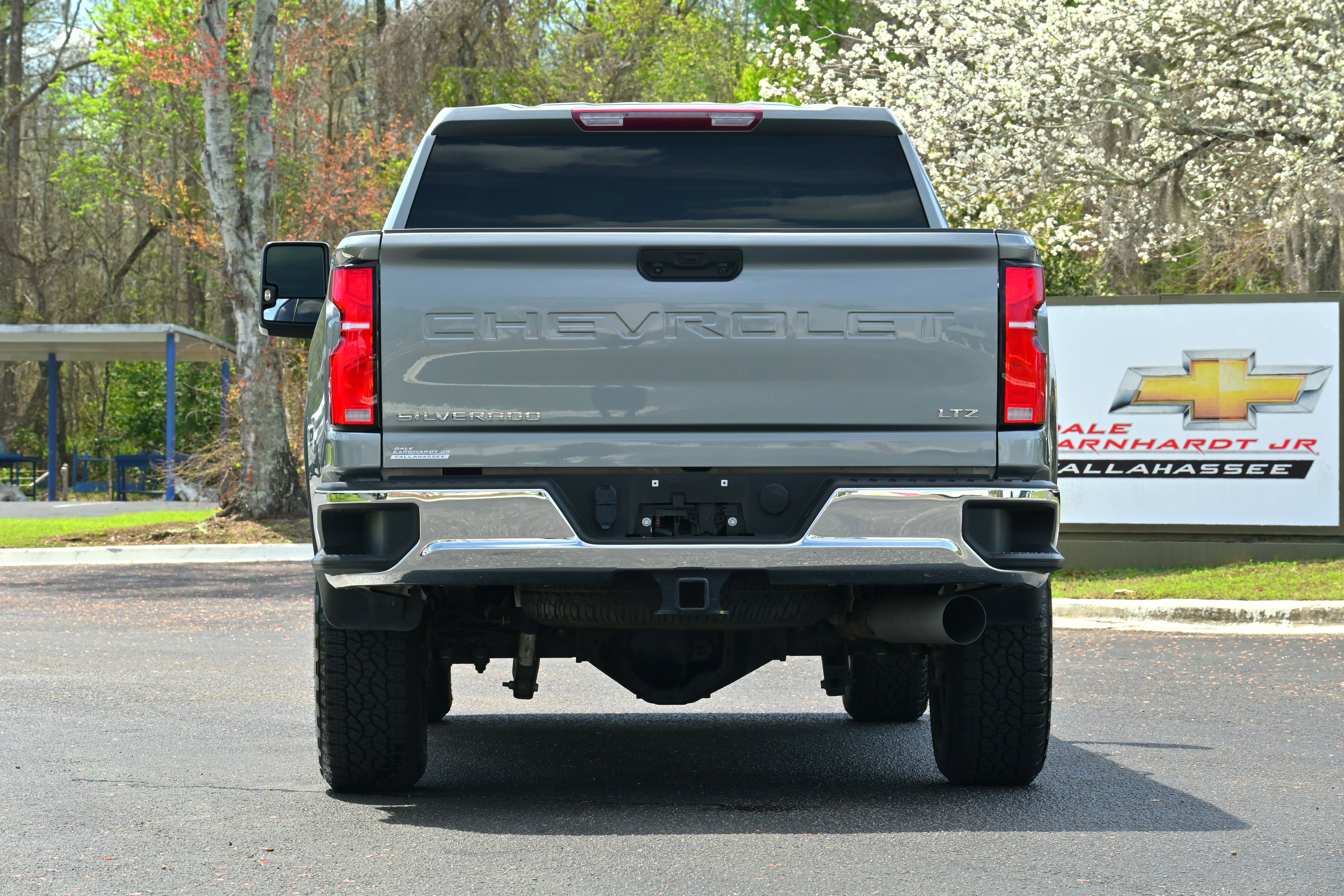 Used 2024 Chevrolet Silverado 2500 LTZ image 31