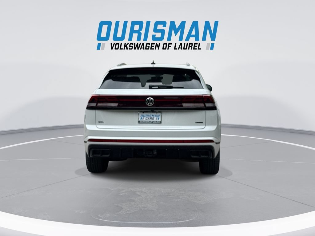 New 2026 Volkswagen Atlas Cross Sport SEL R-Line AWD/4WD image 7