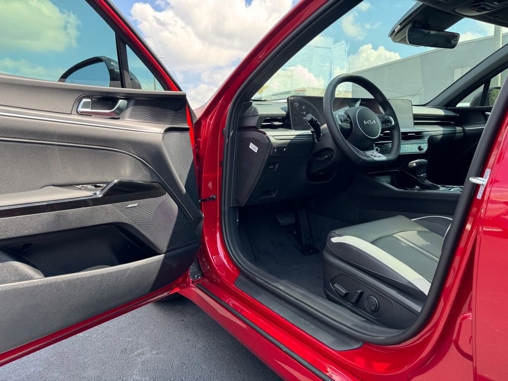 New 2026 Kia K5 GT-Line w/ GT-Line Premium Package image 10