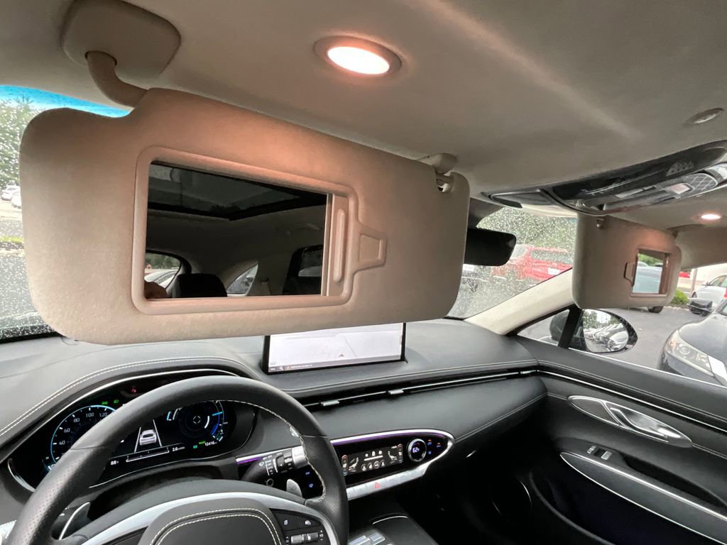 Used 2025 Genesis Electrified GV70 Advanced w/ Prestige Package image 50