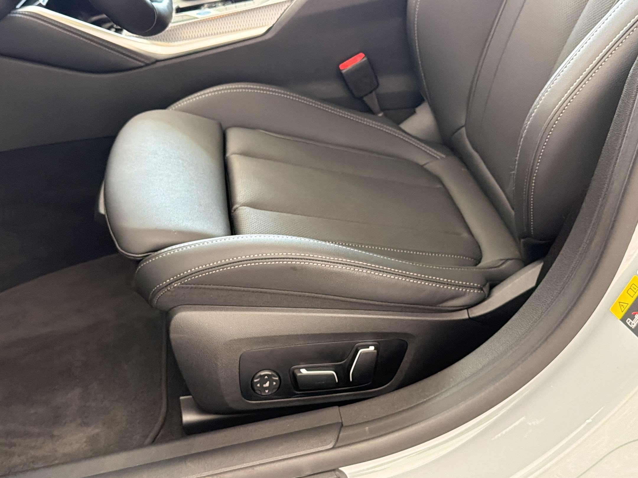 Used 2024 BMW i4 M50 w/ Premium Package AWD/4WD image 15