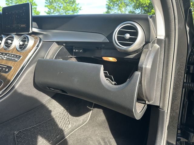 Used 2018 Mercedes-Benz C 300 Sedan w/ Multimedia Package image 33