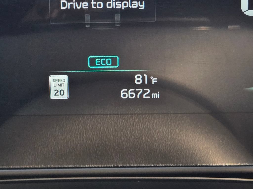 Certified 2025 Kia Niro EX FWD image 24