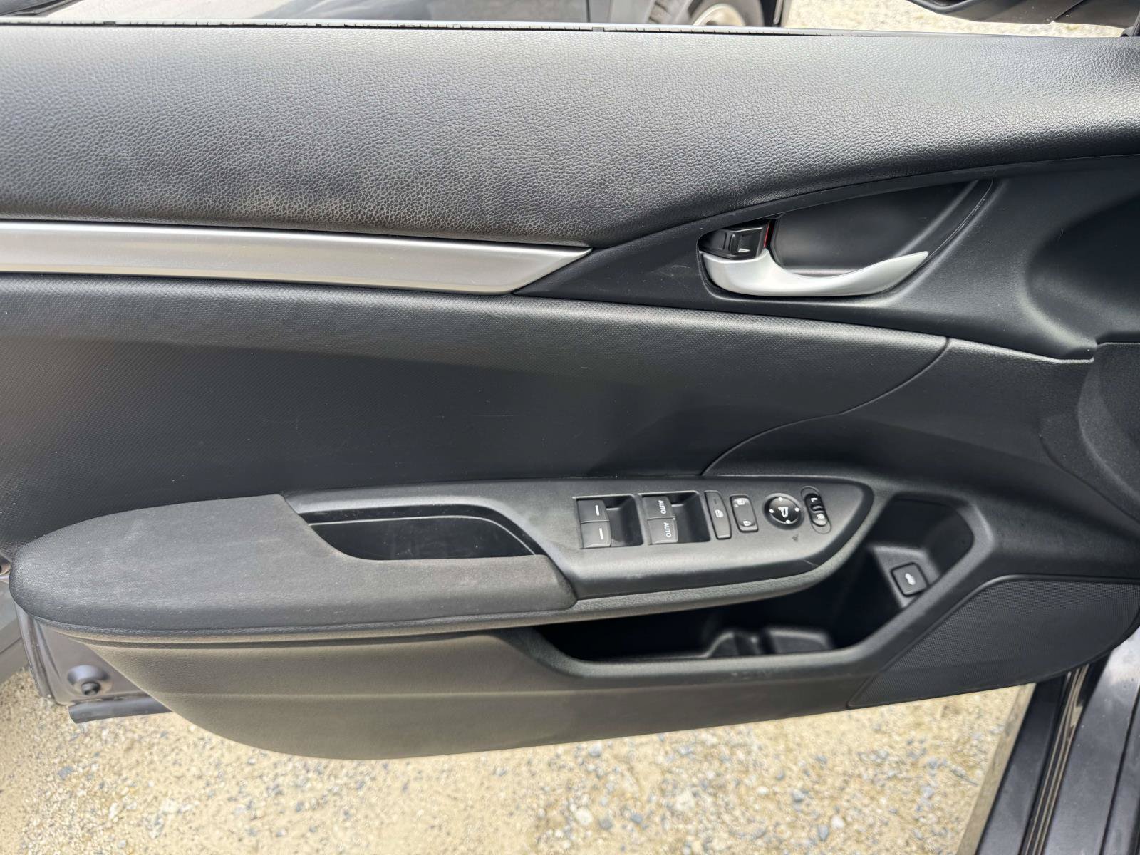 Used 2016 Honda Civic LX image 11
