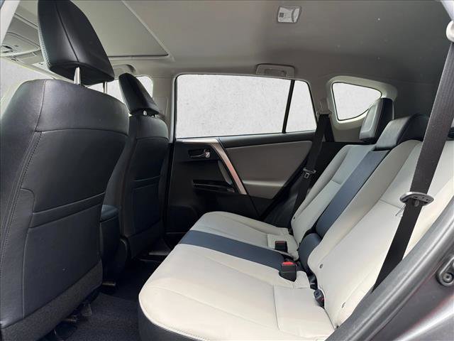 Used 2018 Toyota RAV4 Limited AWD/4WD image 22