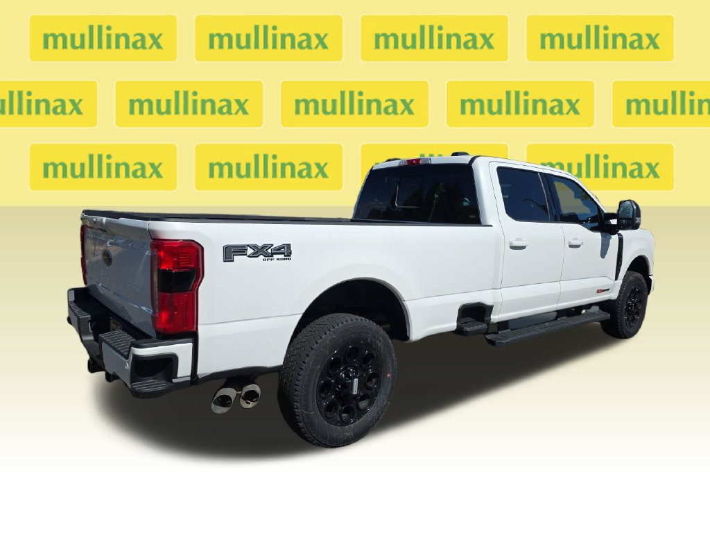 New 2026 Ford F350 Lariat w/ Black Appearance Package AWD/4WD image 3