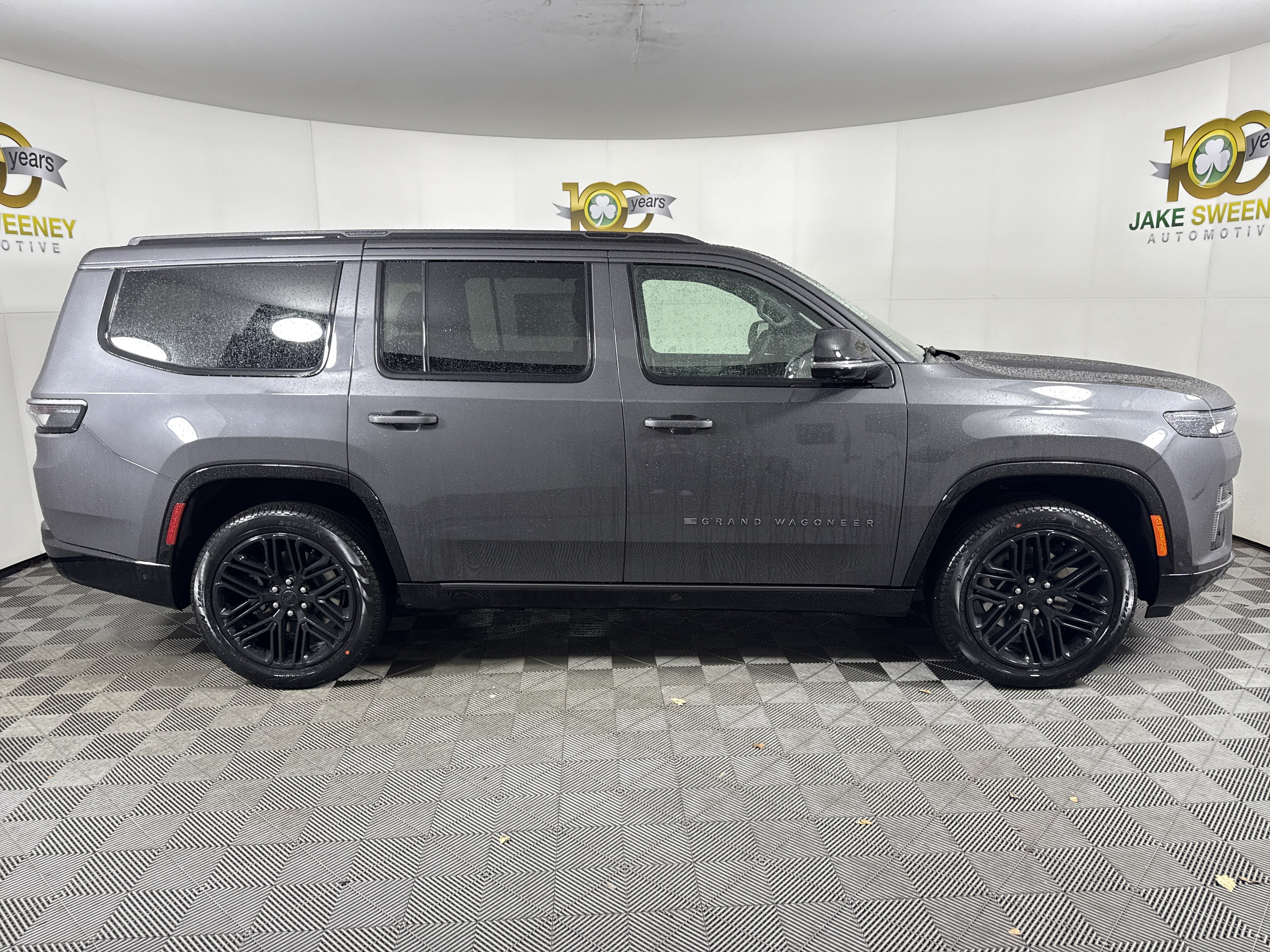 New 2026 Jeep Grand Wagoneer Limited AWD/4WD image 11