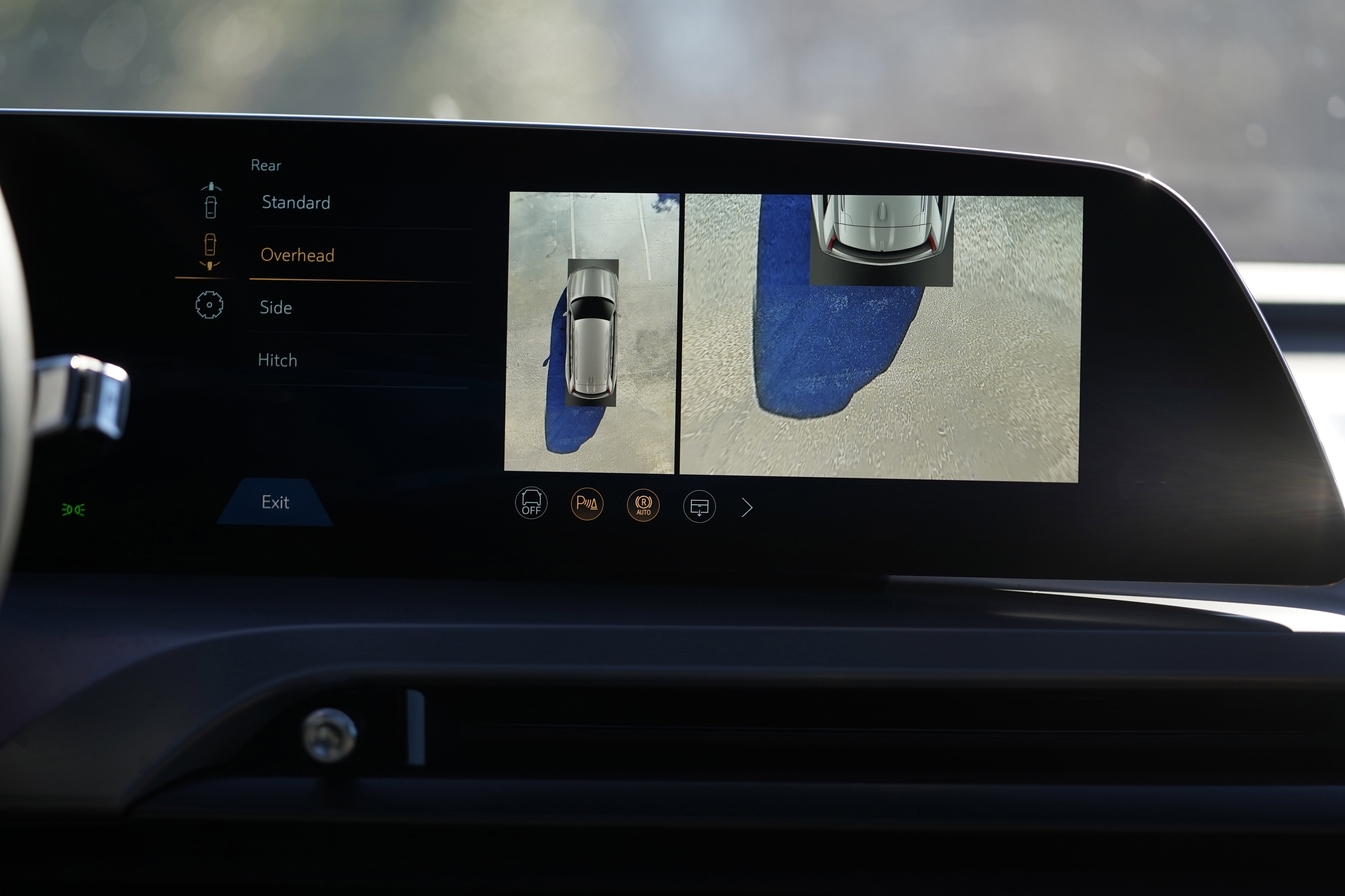 Used 2026 Cadillac Vistiq Sport image 25