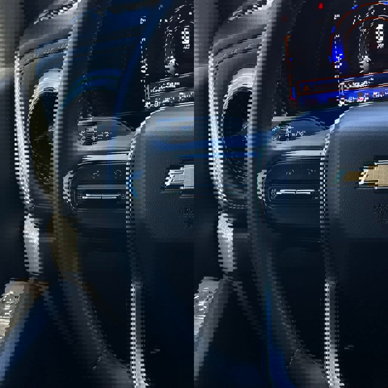 Used 2023 Chevrolet Colorado LT w/ LT Convenience Package III image 14