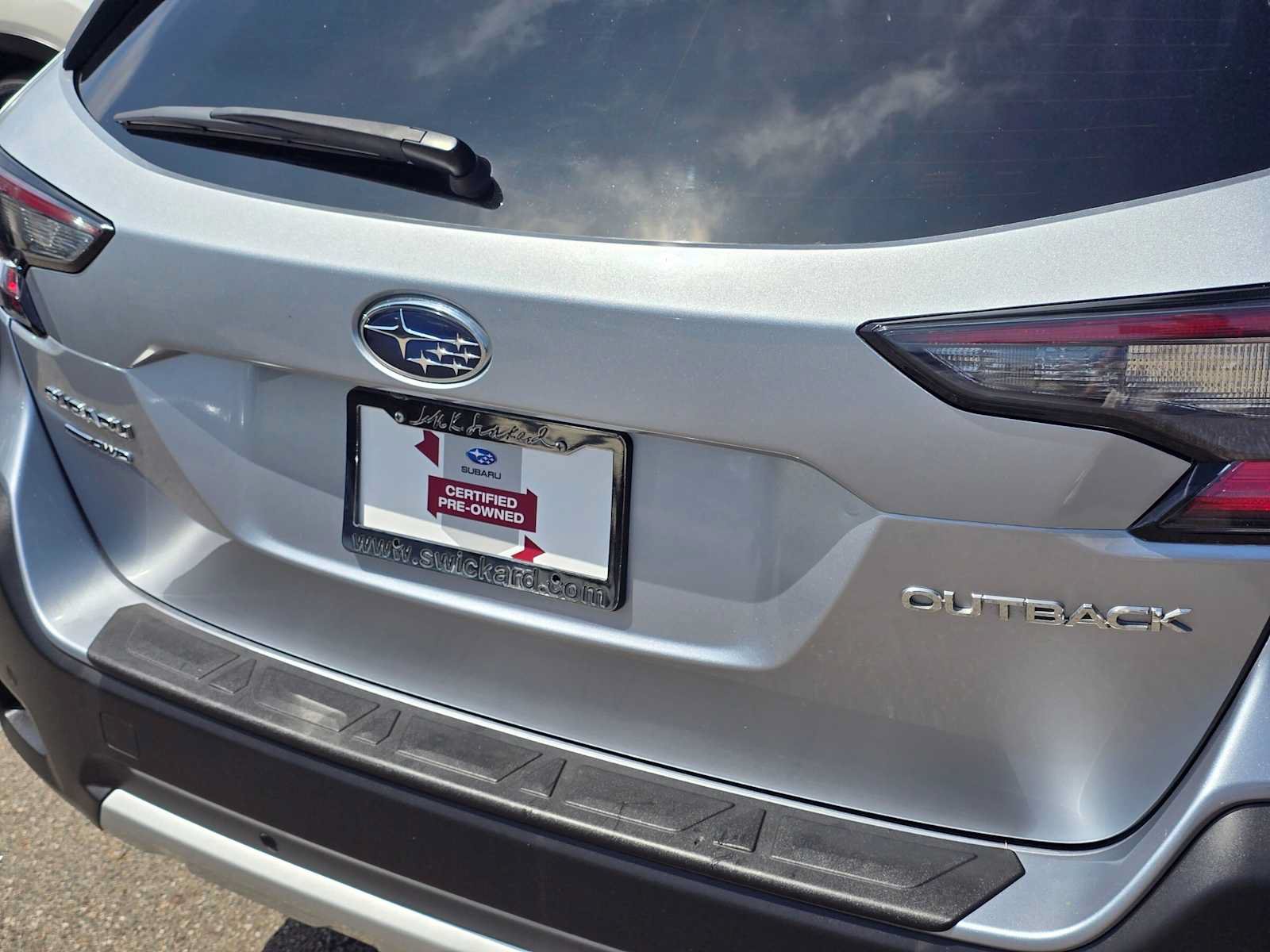Used 2024 Subaru Outback Limited AWD/4WD image 13