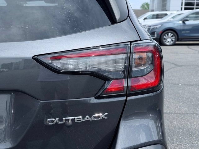 Used 2023 Subaru Outback Premium AWD/4WD image 8