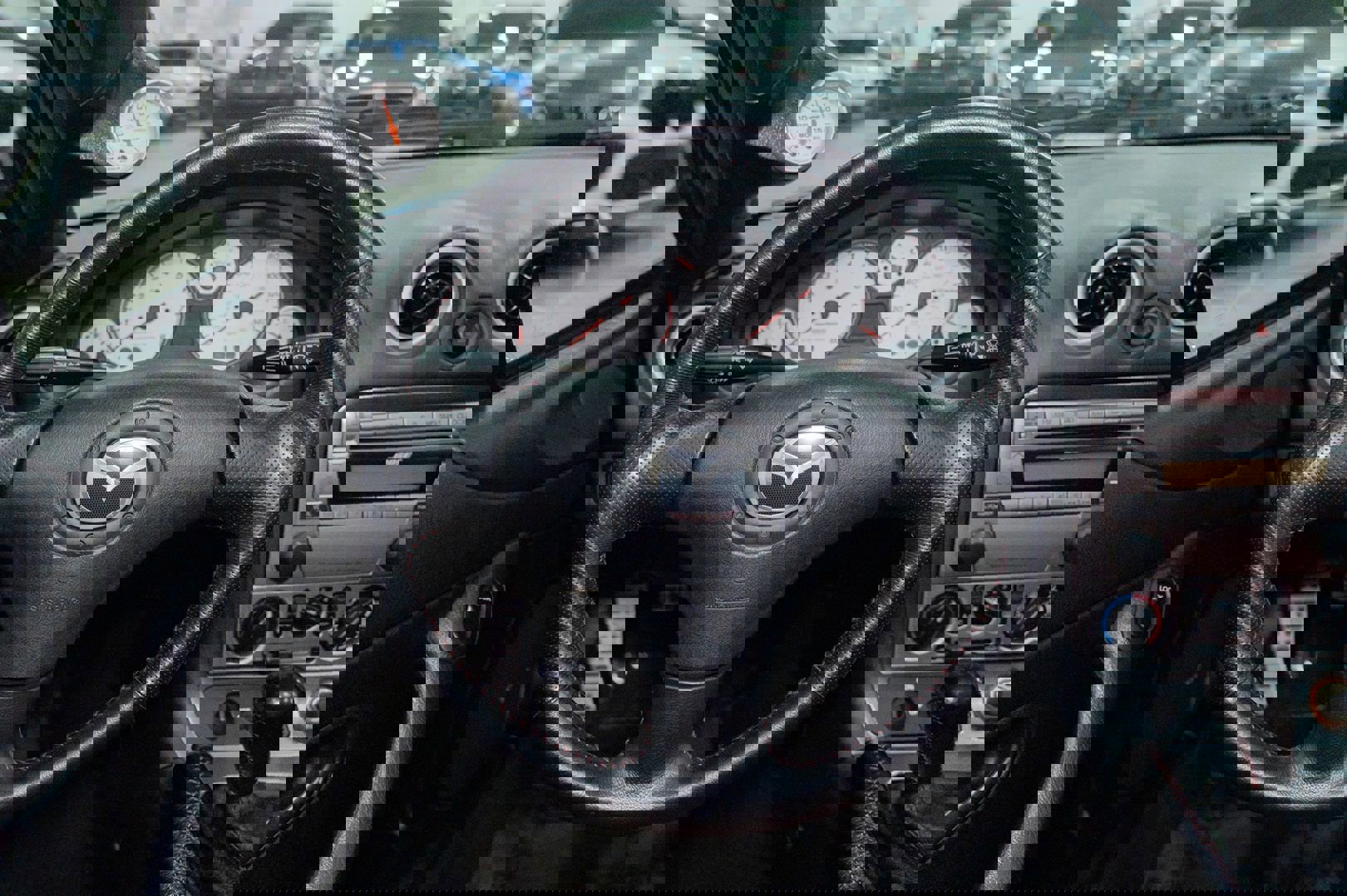 Used 2004 MAZDA MX-5 Miata MAZDASPEED image 34