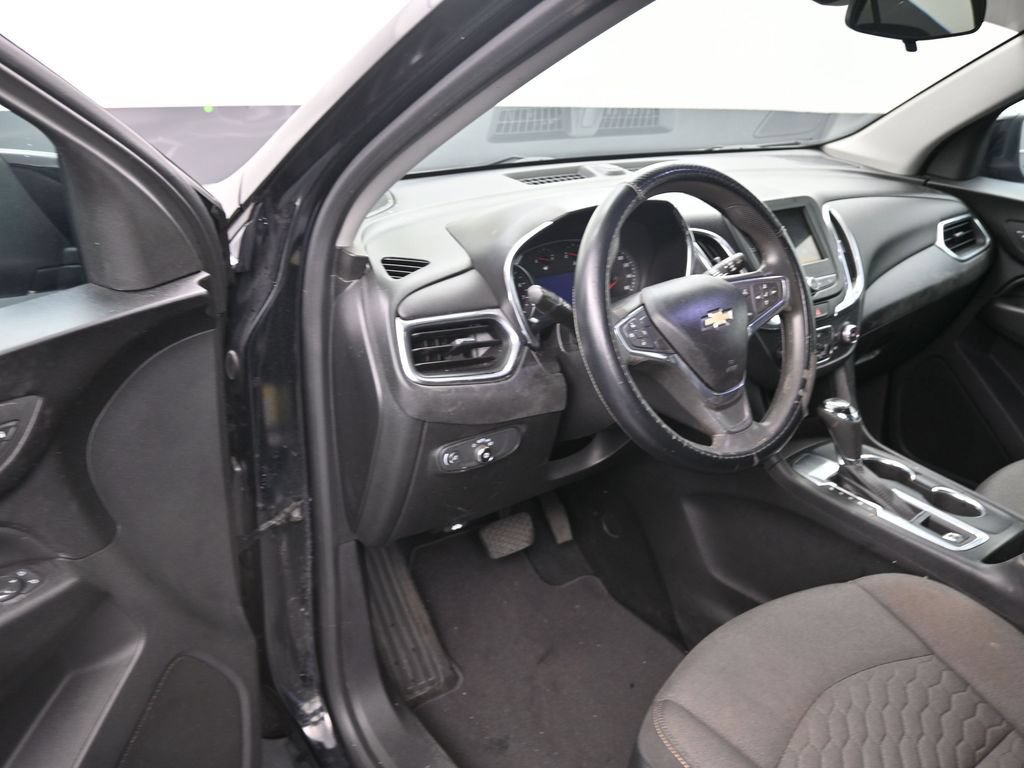 Used 2019 Chevrolet Equinox LT FWD image 11