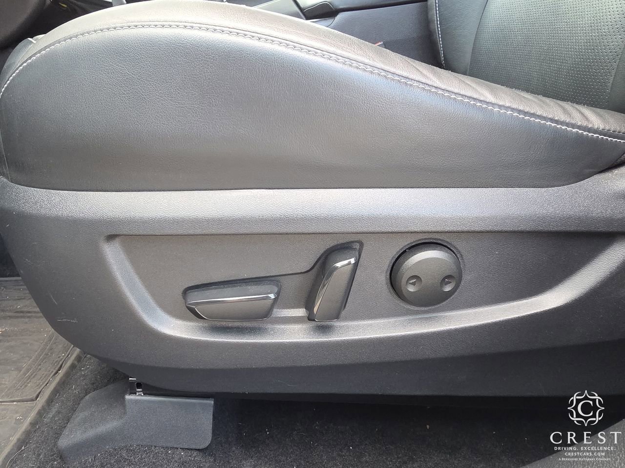 Used 2021 INFINITI QX50 Sensory w/ Cargo Package AWD/4WD image 10