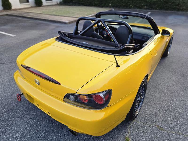 Used 2006 Honda S2000 image 12