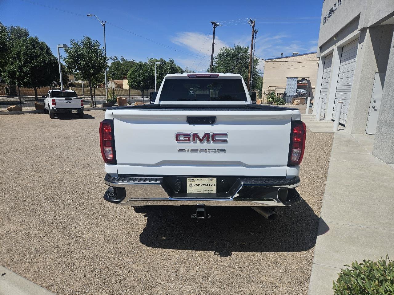 Used 2026 GMC Sierra 2500 Pro w/ Convenience Package AWD/4WD image 9