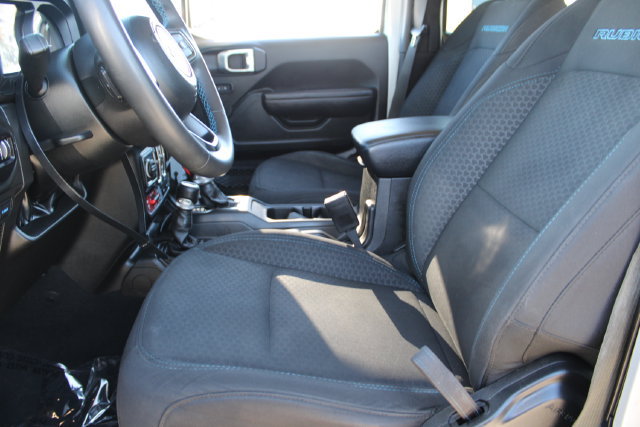 Used 2024 Jeep Wrangler Unlimited Rubicon 4xe AWD/4WD image 32