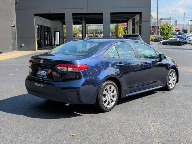 Used 2024 Toyota Corolla LE FWD image 5